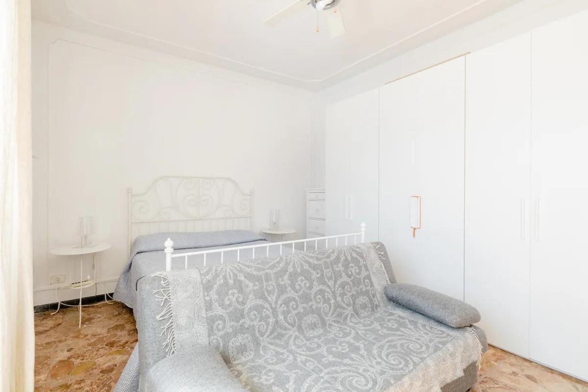 Spaziosa Matrimoniale Nel Centro Di Modena Daire Dış mekan fotoğraf